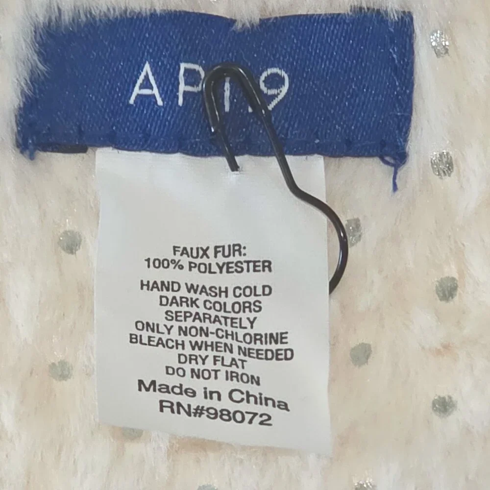 NWOT Off-White Ivory Faux Fur Silver Foil Dot Fluffy Soft Infinity Scarf